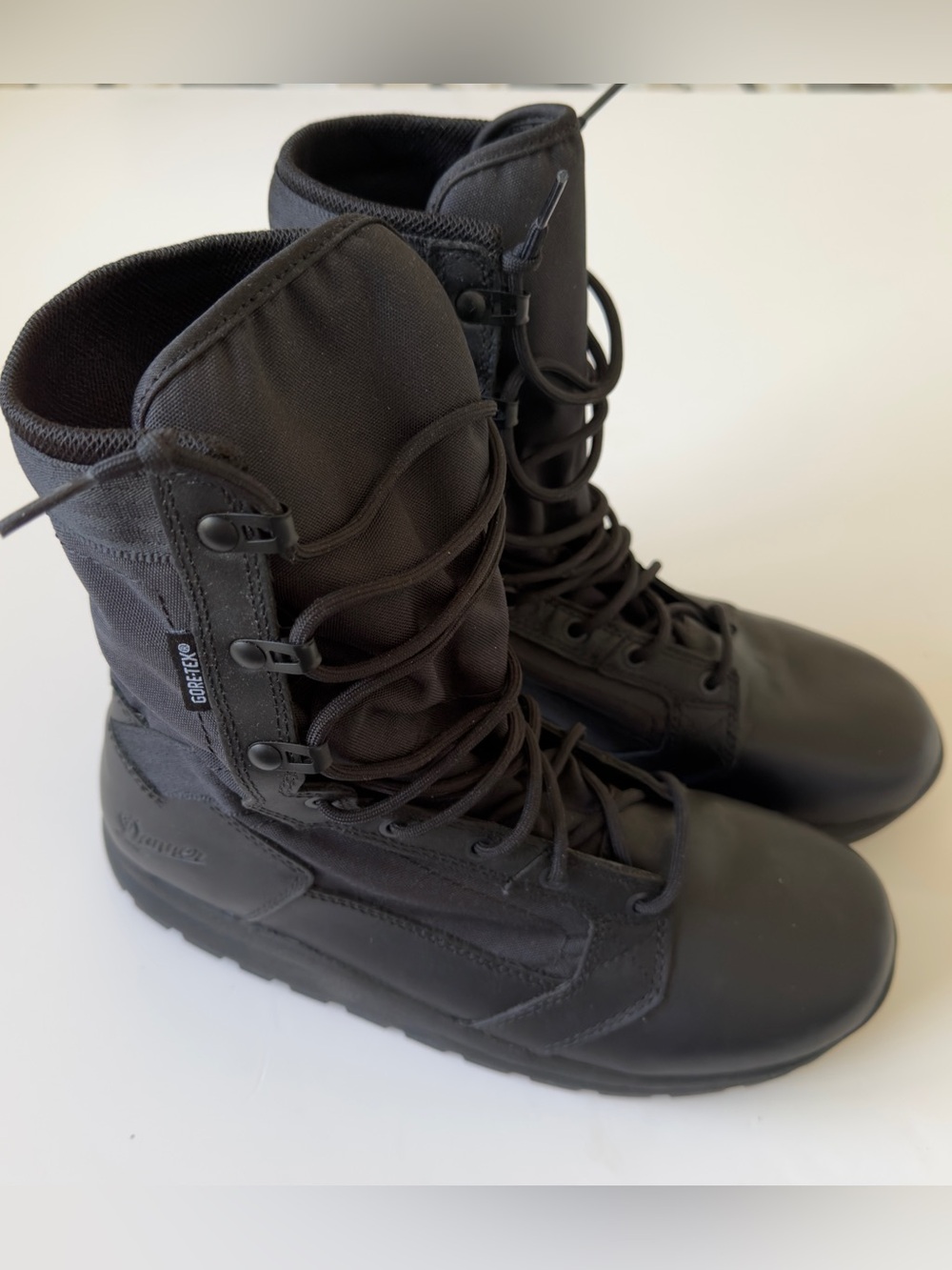 DANNER® TACHYON 8" MILITARY WATERPROOF GTX TACTICAL BLACK BOOTS 50122 - Sz 10 EE